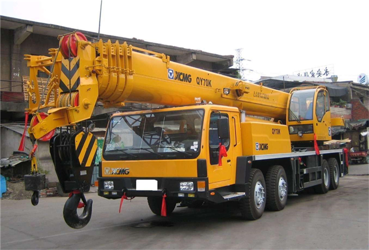 平武县吊车出租选择重点